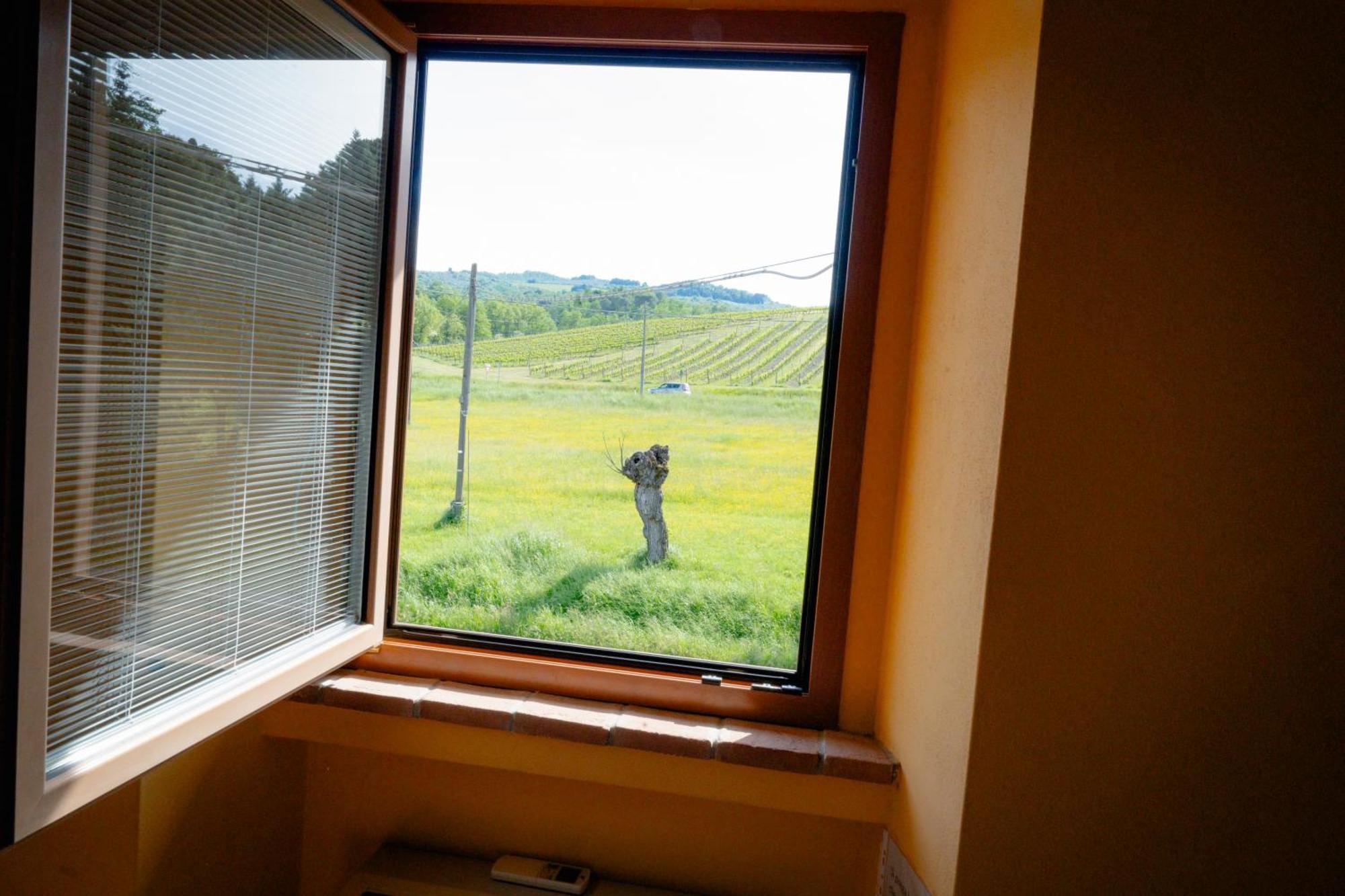 L'Antico Gabbiano B&B Сан-Кашиано-ин-Валь-ди-Пеза Экстерьер фото