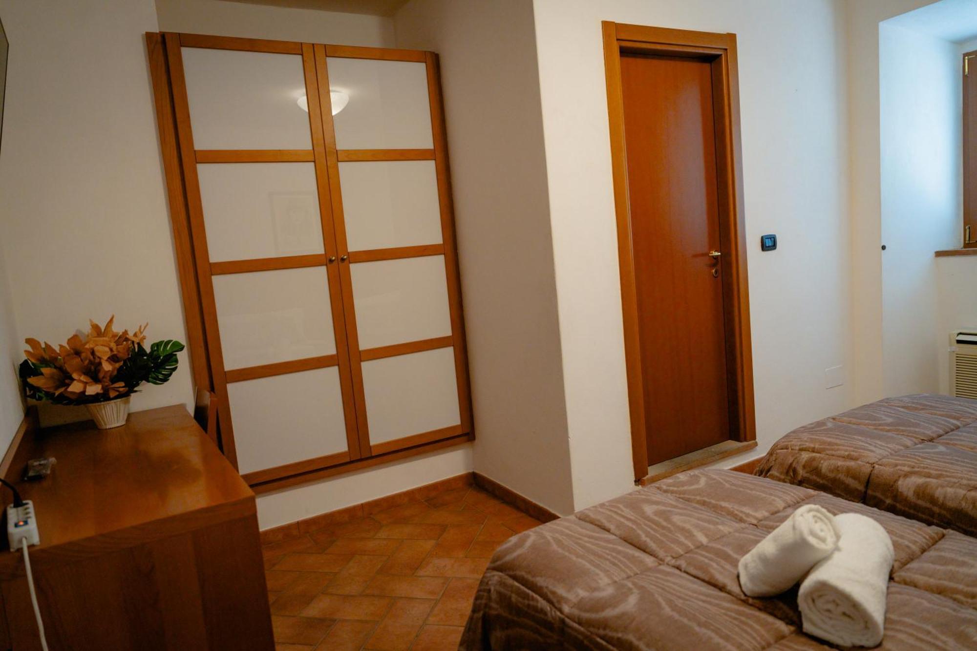 L'Antico Gabbiano B&B Сан-Кашиано-ин-Валь-ди-Пеза Экстерьер фото
