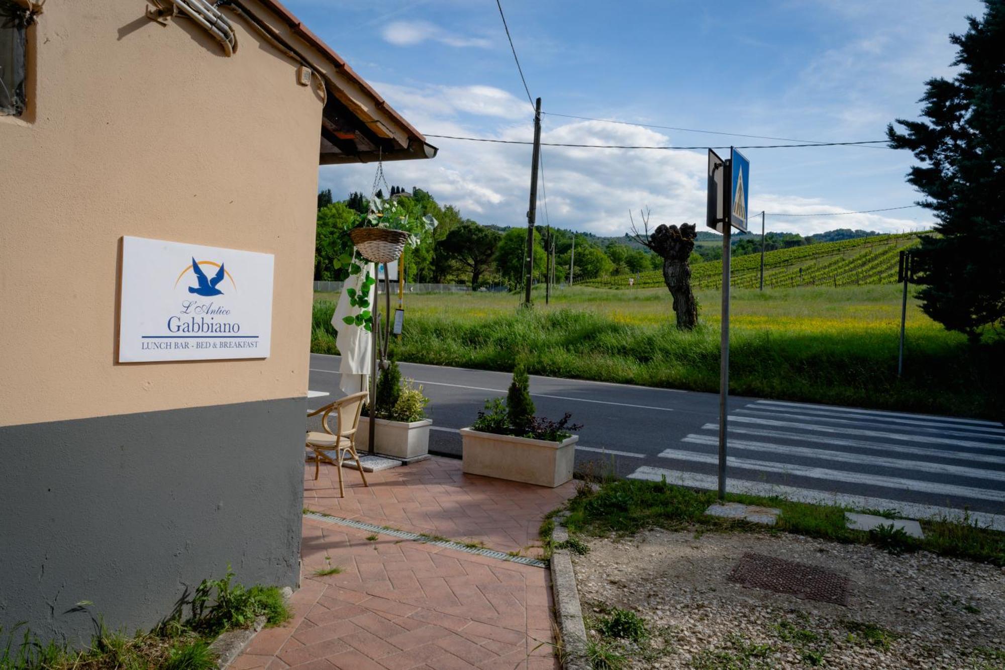 L'Antico Gabbiano B&B Сан-Кашиано-ин-Валь-ди-Пеза Экстерьер фото